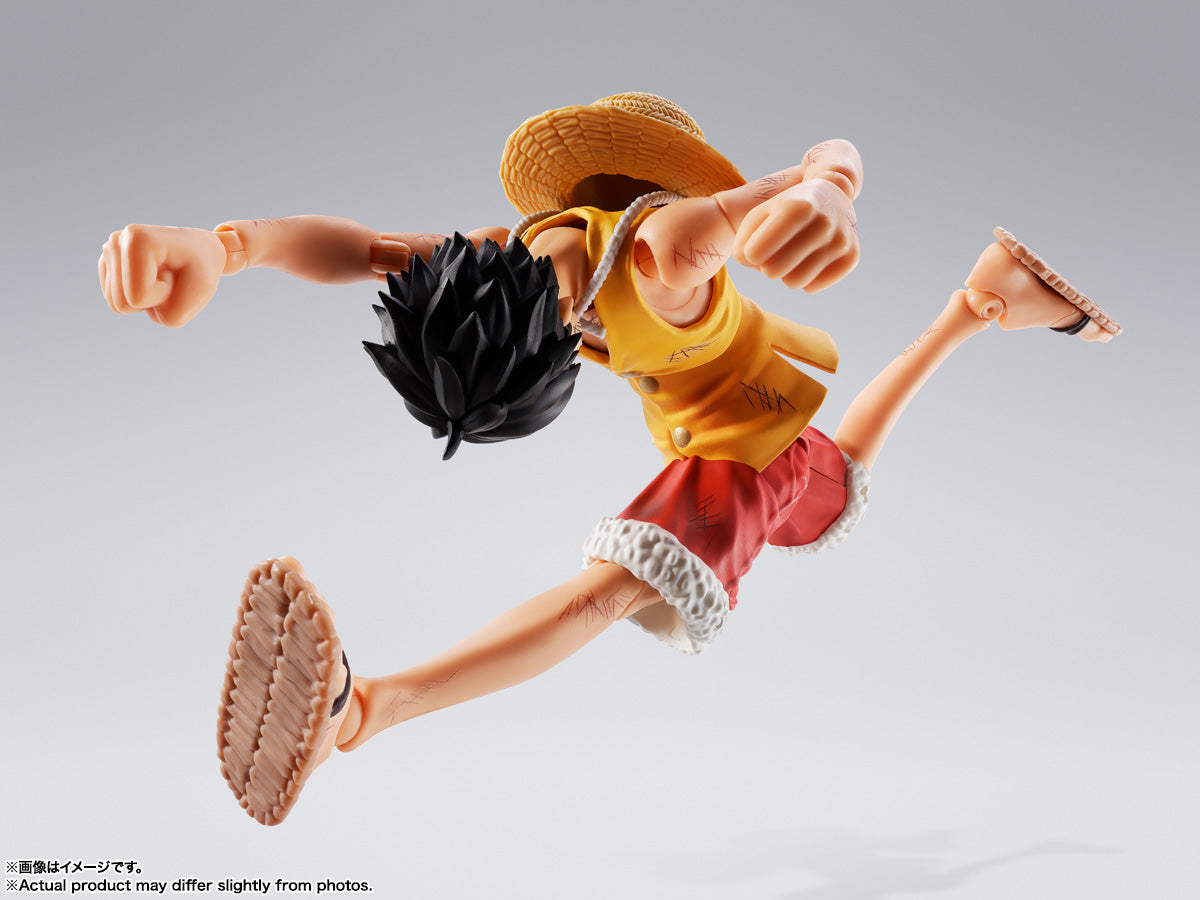 Monkey D. Luffy MarineFord SH Figuarts One Piece Banpresto